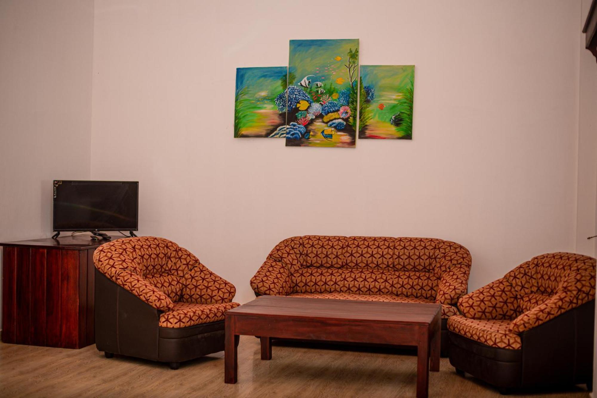 Sundowners Guesthouse Hikkaduwa Pokoj fotografie